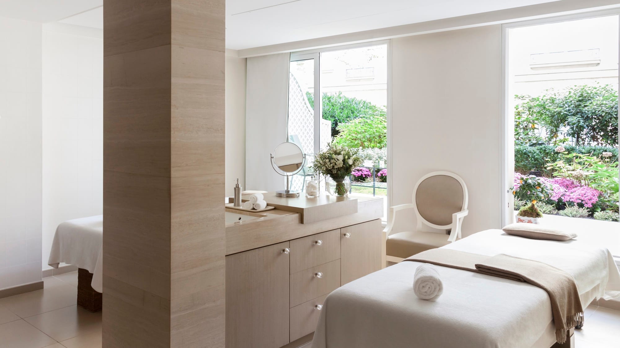 Spa Le Bristol by La Prairie in Paris